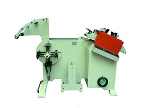 自動送料矯正機(jī)
